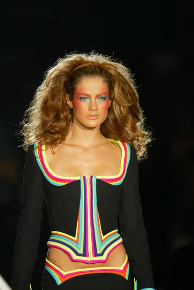 Look 2